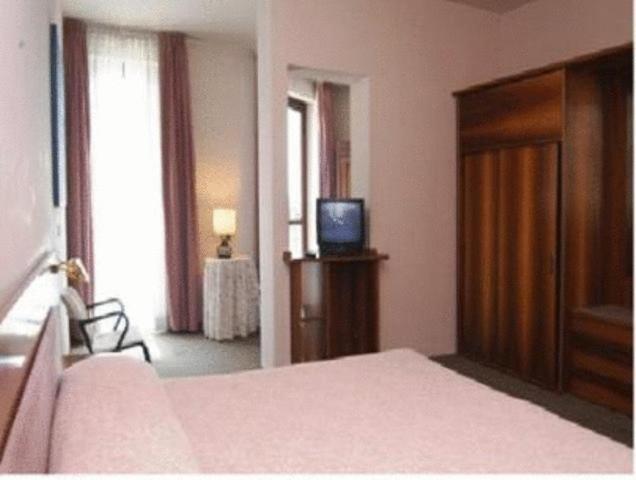 Albergo Moderno Lovere Exterior foto